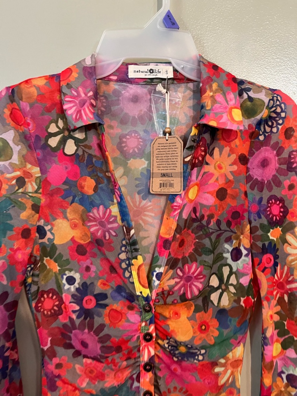Natural Life Carina Colorful Floral Mesh Button-Up Top - Multicolor S NWT - Picture 3 of 10